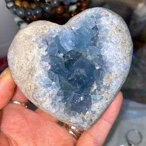 CELESTITE HEART